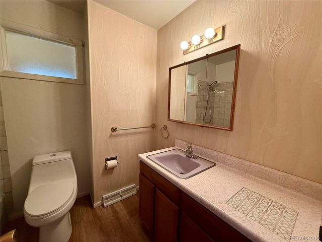1489 S Carr St, Lakewood, CO 80232