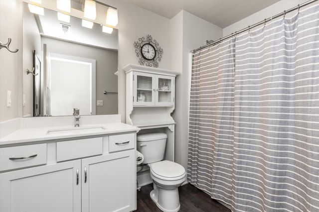 1000 NE 14th Street, Grimes, IA 50111