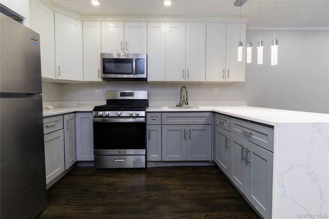 215 Beach 96th Street, Rockaway Beach, NY 11693