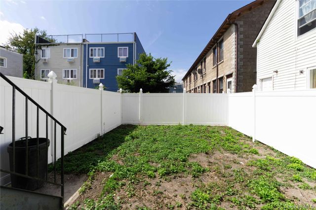 215 Beach 96th Street, Rockaway Beach, NY 11693