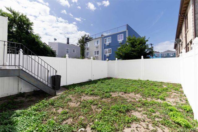 215 Beach 96th Street, Rockaway Beach, NY 11693