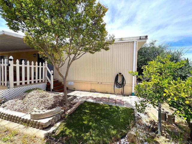 13460 Highway 8 Business SPC 94, Lakeside, CA 92040