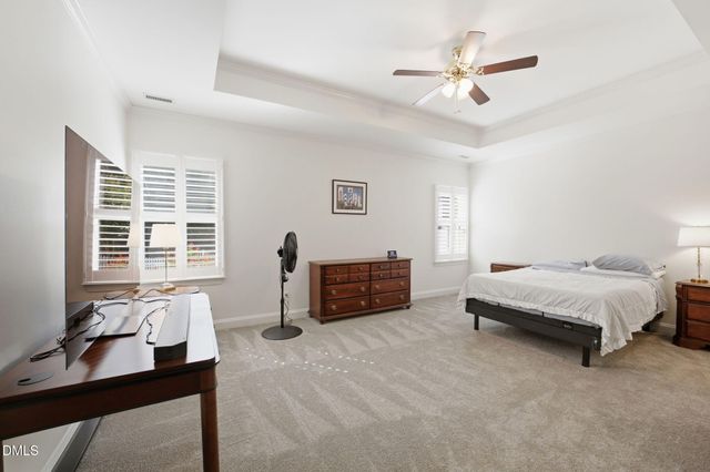 32 Kenilworth Street, Clayton, NC 27527