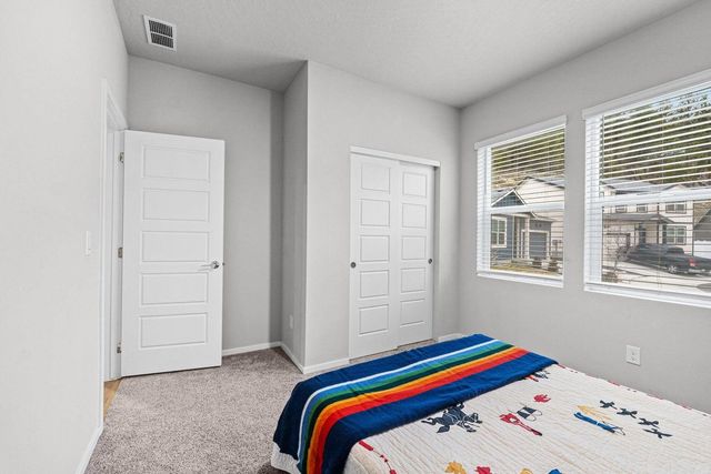 5414 E Bridgeport Ct, Spokane, WA 99217