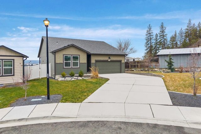 5414 E Bridgeport Ct, Spokane, WA 99217