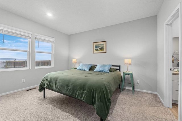 5414 E Bridgeport Ct, Spokane, WA 99217