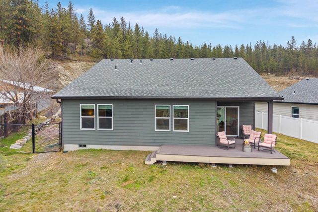 5414 E Bridgeport Ct, Spokane, WA 99217