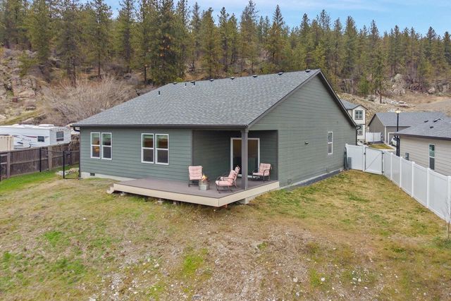 5414 E Bridgeport Ct, Spokane, WA 99217