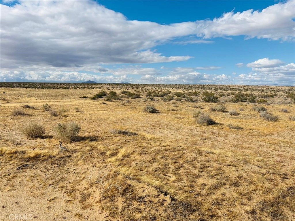 1 HWY 395, Hinkley, CA 92347