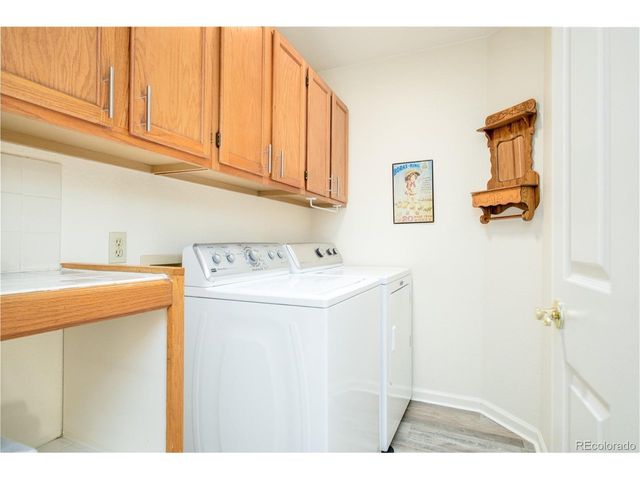 9670 W La Salle Ave, Lakewood, CO 80227