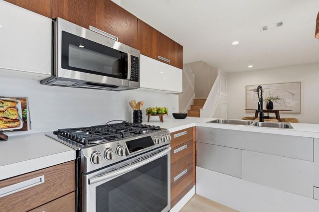 8330 Fathom CIR 505, Austin, TX 78750