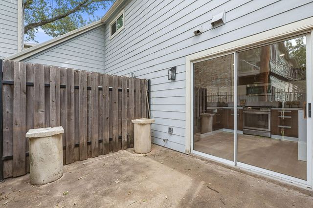 8330 Fathom CIR 505, Austin, TX 78750