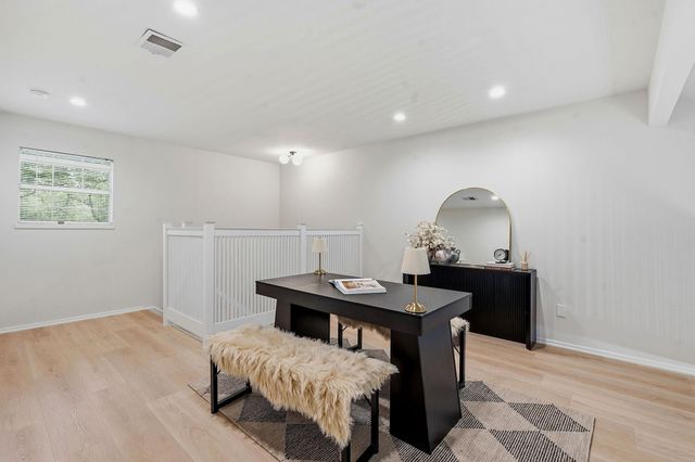 8330 Fathom CIR 505, Austin, TX 78750