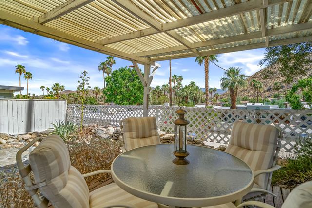 513 Jade Lane, Palm Springs, CA 92264