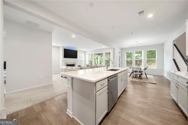 8520 Scenic Ridge Way, Ball Ground, GA 30107