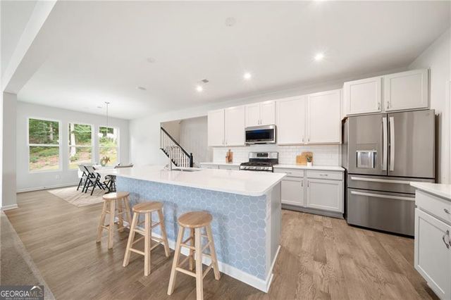 8520 Scenic Ridge Way, Ball Ground, GA 30107