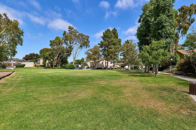 7849 Camino Glorita, San Diego, CA 92122