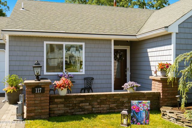 117 W Cypress Road, Toms River, NJ 08753