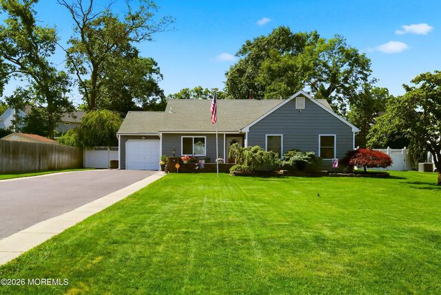 117 W Cypress Road, Toms River, NJ 08753