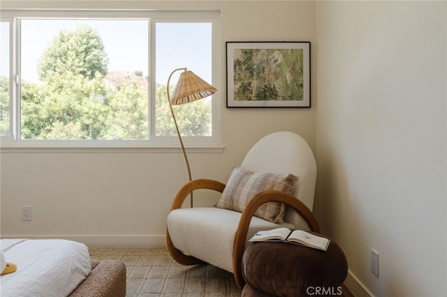 5649 Medeabrook Place, Agoura Hills, CA 91301