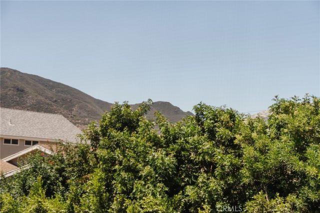 5649 Medeabrook Place, Agoura Hills, CA 91301