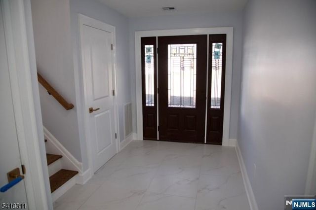 3 Cambridge Road, East Hanover Twp, NJ 07936