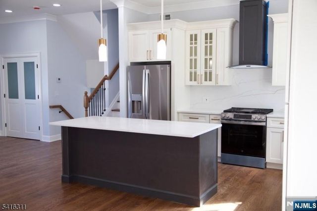 3 Cambridge Road, East Hanover Twp, NJ 07936