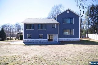 3 Cambridge Road, East Hanover Twp, NJ 07936