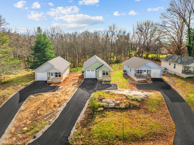 356 Dayton Ave, Crossville, TN 38555