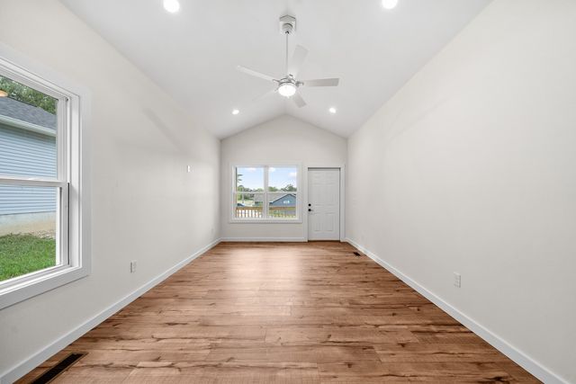 356 Dayton Ave, Crossville, TN 38555