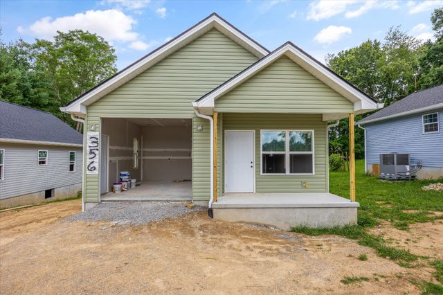 356 Dayton Ave, Crossville, TN 38555