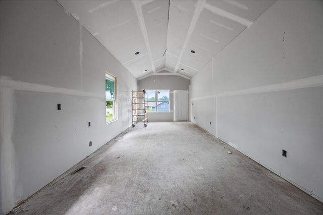 356 Dayton Ave, Crossville, TN 38555