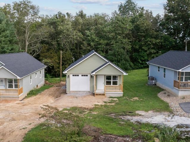 356 Dayton Ave, Crossville, TN 38555