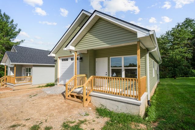 356 Dayton Ave, Crossville, TN 38555