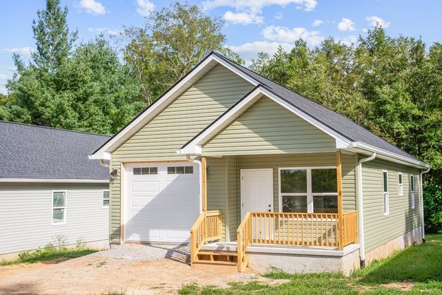 356 Dayton Ave, Crossville, TN 38555