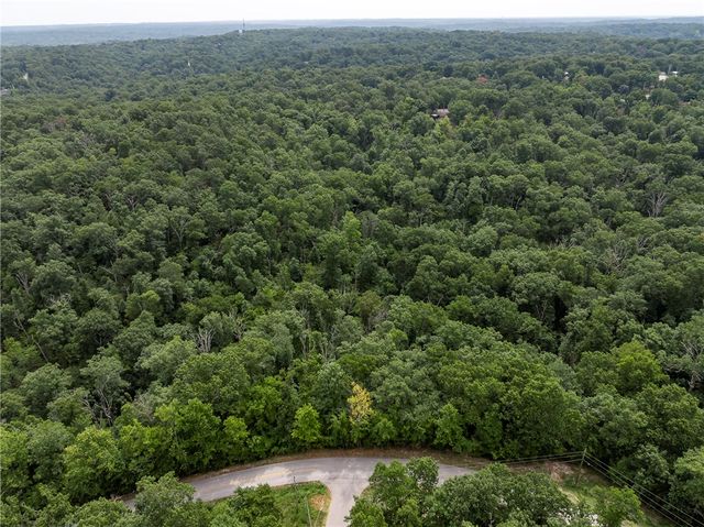 Cullen Hills Drive, Bella Vista, AR 72715