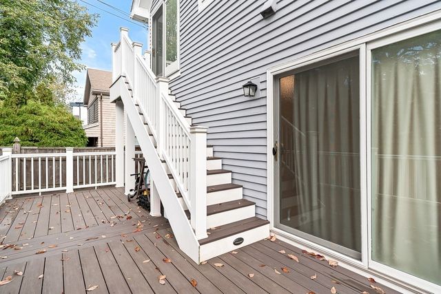 147 Cushing St 5, Cambridge, MA 02138