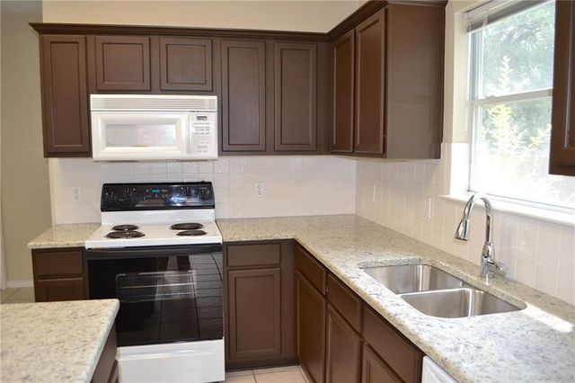 8309 DULAC DR, Austin, TX 78729