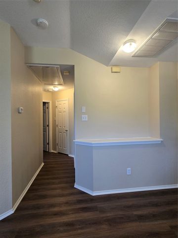 8309 DULAC DR, Austin, TX 78729