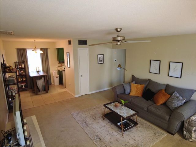 6930A PLACE DE LA PAIX 2B, South Pasadena, FL 33707