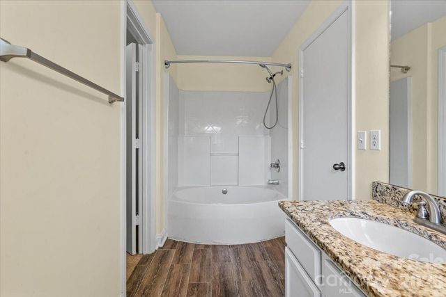 446 Tribune Drive, Charlotte, NC 28214
