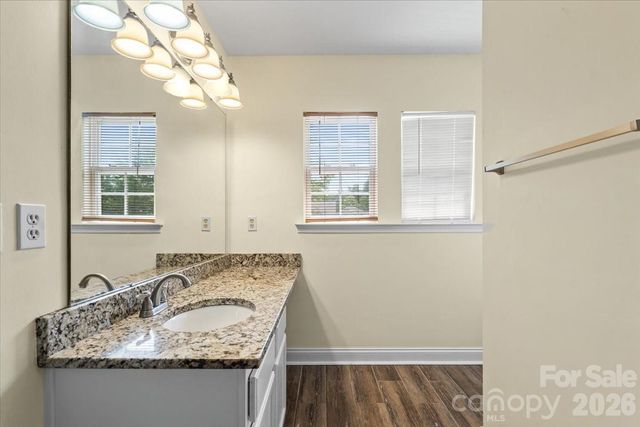 446 Tribune Drive, Charlotte, NC 28214