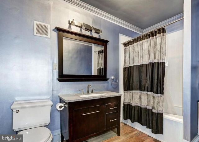 2116 37TH ST NW, Washington, DC 20007