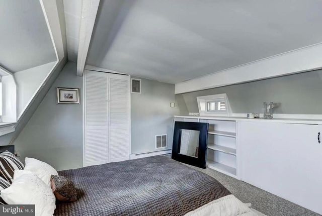 2116 37TH ST NW, Washington, DC 20007