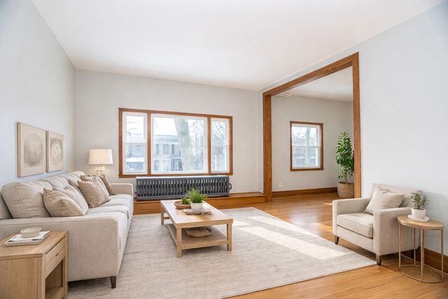 1330 W Norwood Street 2, Chicago, IL 60660