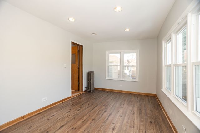 1330 W Norwood Street 2, Chicago, IL 60660