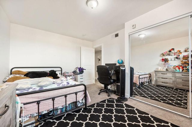 1050 San Diego Avenue, Thermal, CA 92274