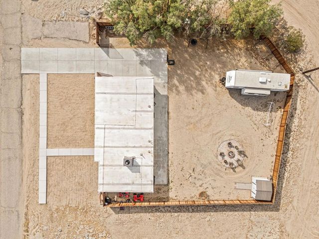 1050 San Diego Avenue, Thermal, CA 92274