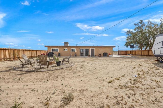 1050 San Diego Avenue, Thermal, CA 92274