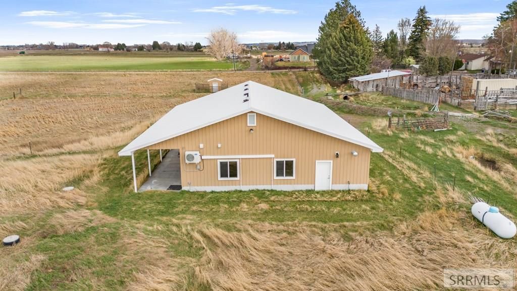 Image 12 of property listing at 645 S 5500 W, Rexburg, ID 83440